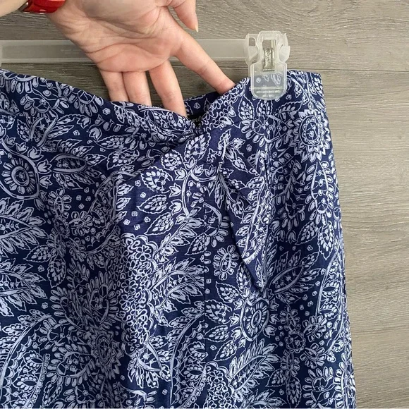 Madewell Blue and White Floral Paisley Midi Skirt sz 12 - Picture 4 of 10